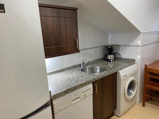 Apartamento Marina Llanes II エクステリア 写真